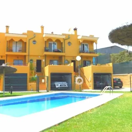 Casa de Férias 3 Bedroom With Amazing Views & Outdoor Spaces Manilva