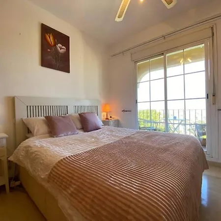 3 Bedroom With Amazing Views & Outdoor Spaces