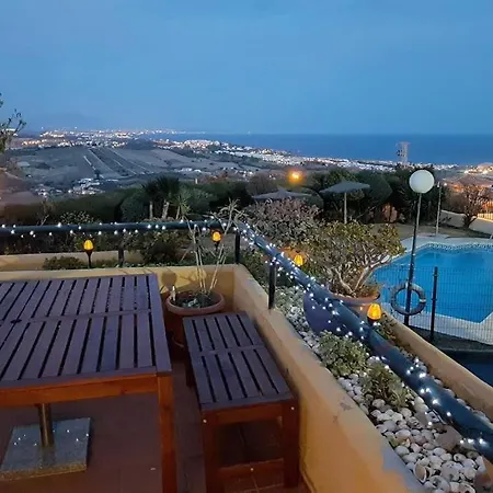 3 Bedroom With Amazing Views & Outdoor Spaces בית נופש מנילבה