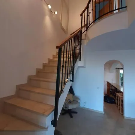 3 Bedroom With Amazing Views & Outdoor Spaces